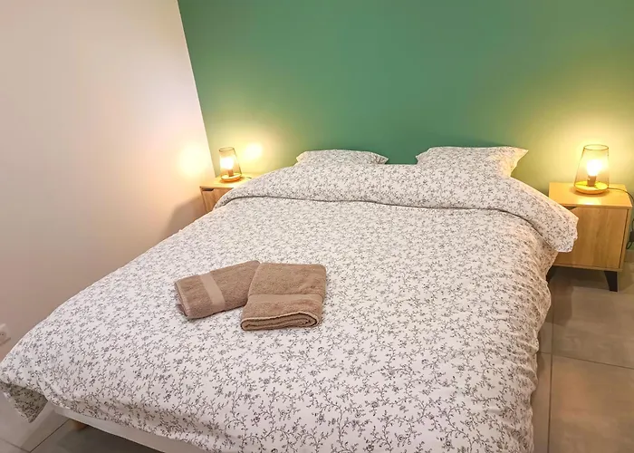 Le D'ouillon Vakantiehuis Saint-Hostien